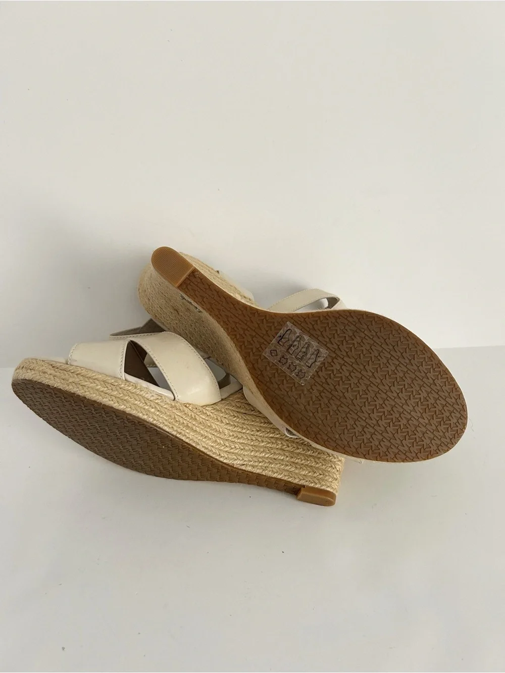 Muchael Kors Kami Leather Espadrille Wedge Sandsls Size 10